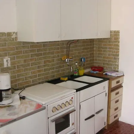 Apartman Studio*** * Punat